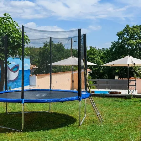 House Angela With Private Pool, Private Parking, Wi-fi And Fully Fenced Garden - Wiibuk *