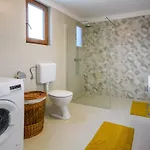 House Angela With Private Pool, Private Parking, Wi-fi And Fully Fenced Garden - Wiibuk Divsici