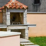 House Angela With Private Pool, Private Parking, Wi-fi And Fully Fenced Garden - Wiibuk Вилла *