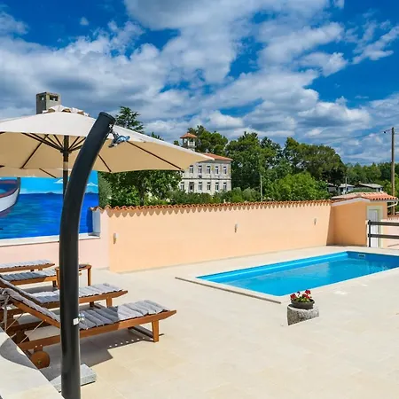 House Angela With Private Pool, Private Parking, Wi-fi And Fully Fenced Garden - Wiibuk * Divšići
